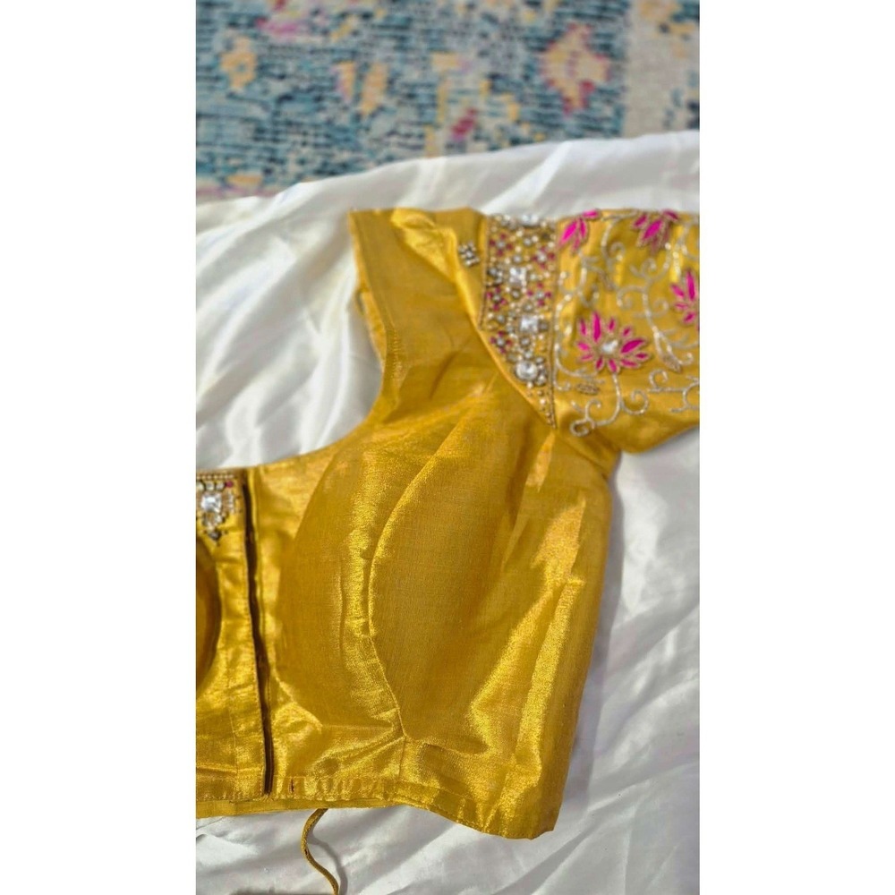 Vintage Silk Embroidered Saree BGold Lehenga Choli Top‎ Hand Beaded Bridal - Picture 6 of 16